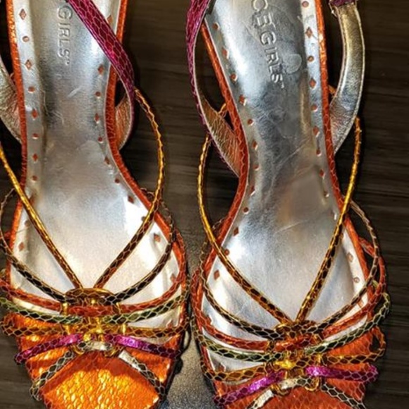 BCB Girls Strappy Upper Leather Multicolor Heels - Picture 3 of 5